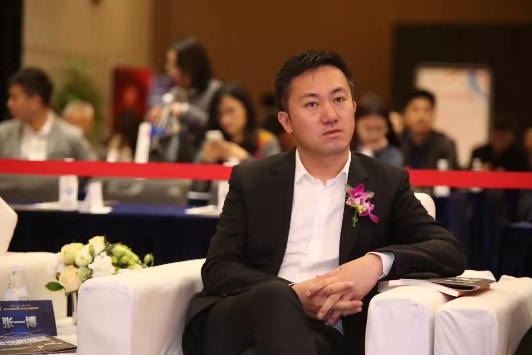 1573115921180293.jpg e0b8e9650c82b77bd2aa7a42ee6f062.jpg