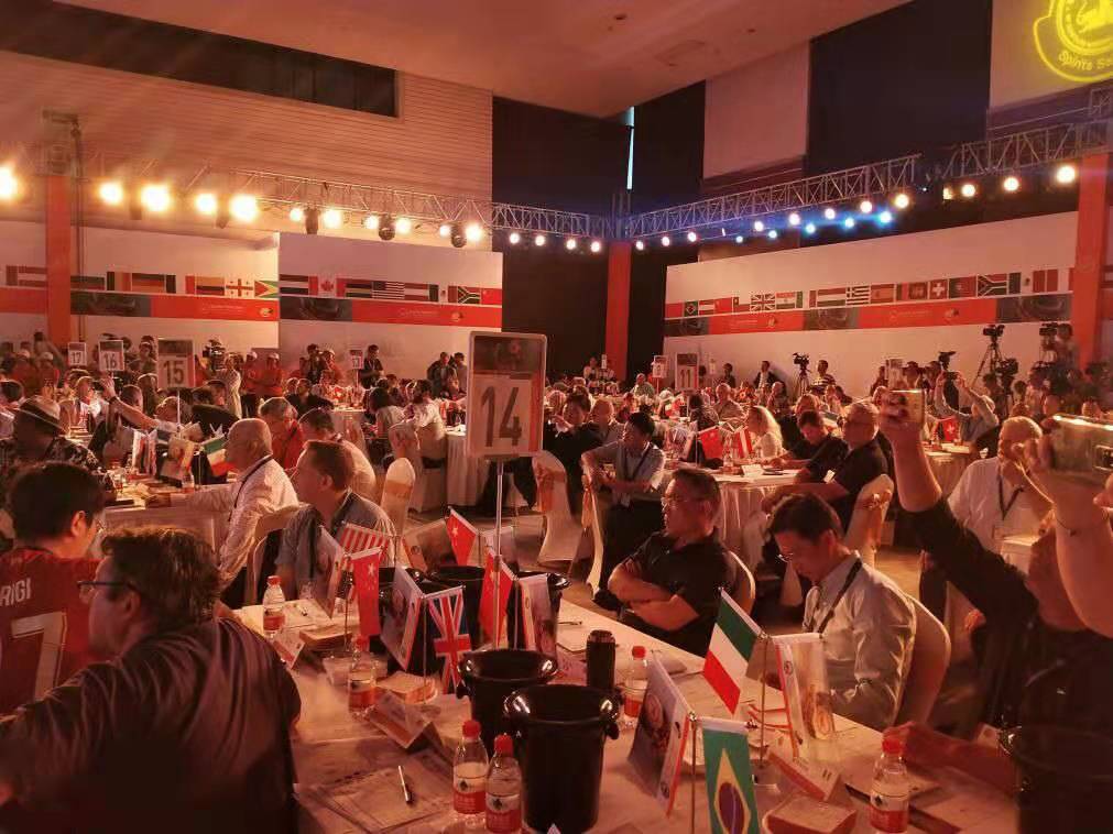 1573116459571927.jpg a663a8b8f3987d0572d70a5b4d6ba02.jpg